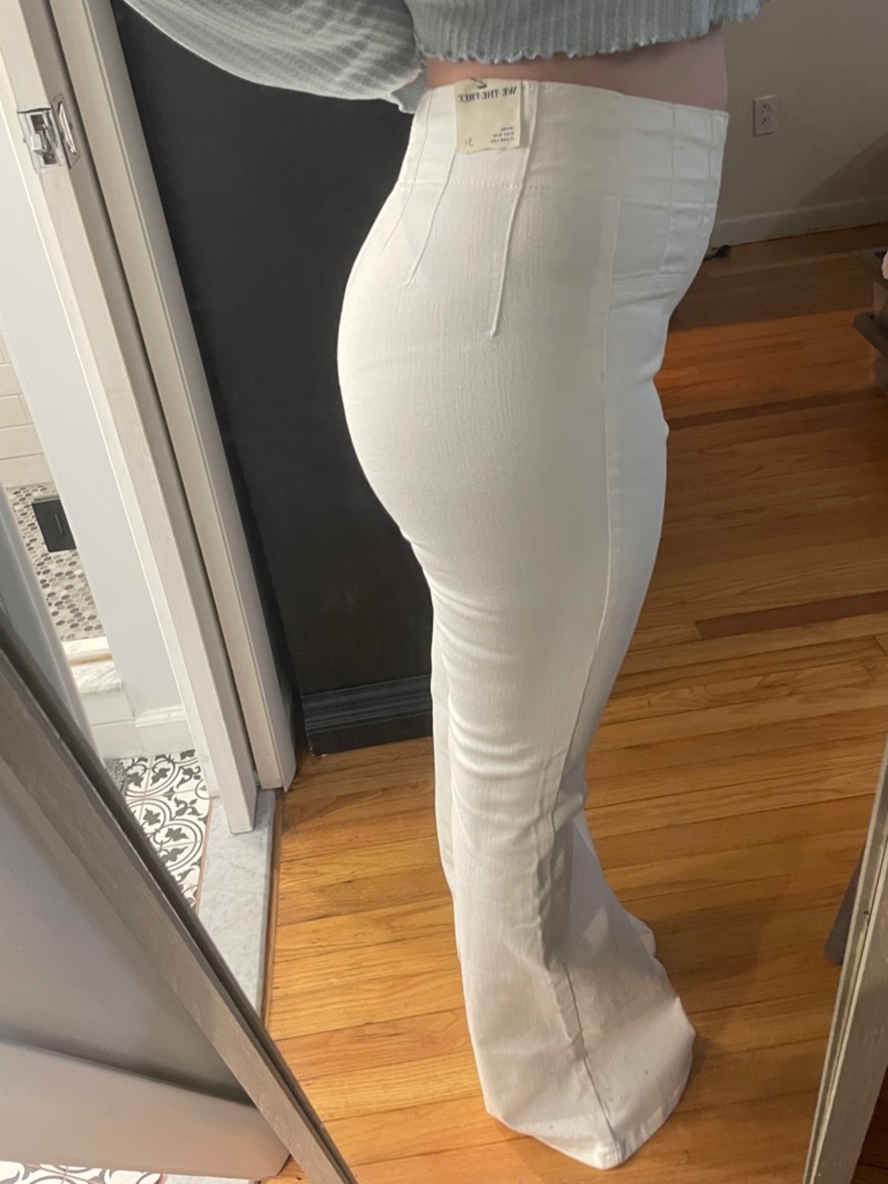 Free People We The Free Jayde Flare Jeans in White size 31 - Picture 7 of 9